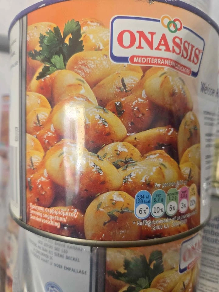 2 kg / 4.5lb tin of Onassis Giant Beans in tomato sauce