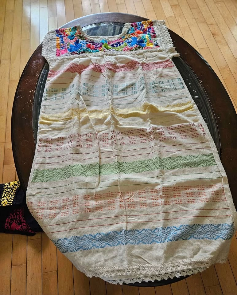 Traditional Mexican Dresses - Vestidos Artesanales - photo 5