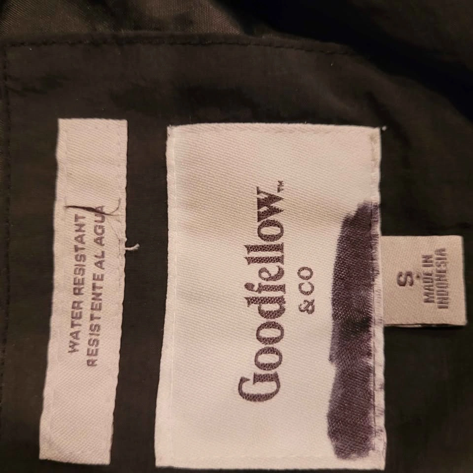 Spring jacket. Boys' size Small - photo 3