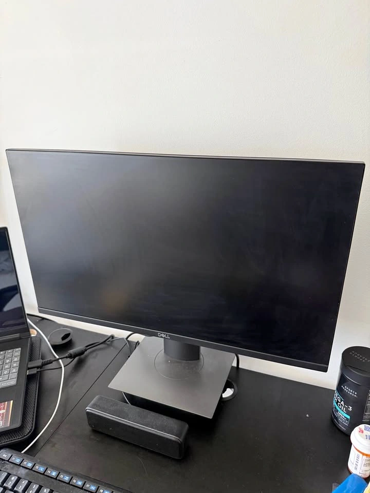 Dell P2419H 24” Monitor – FHD 1080p, DisplayPort, HDMI, USB