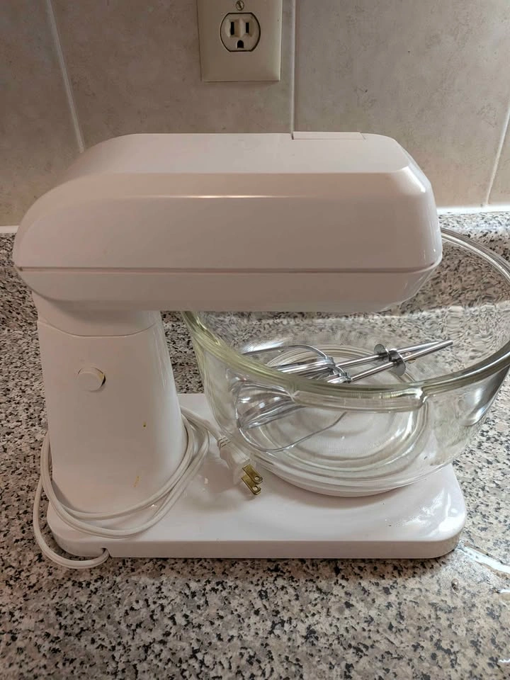 Stand Mixer - photo 3