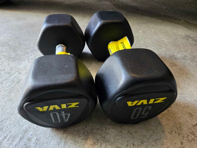 rubber coated hex dumbbells 40 50lb - brand new