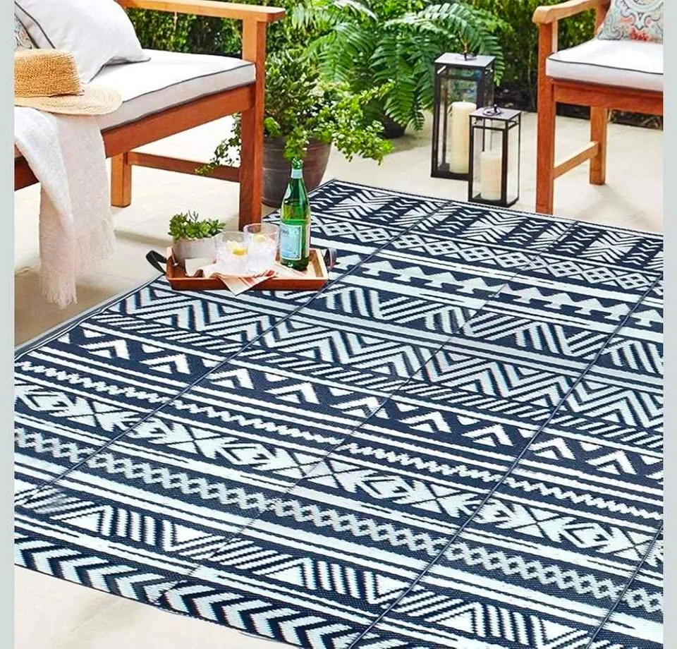 6ft x 9ft Indoor / Outdoor Reversible Patio Rug - photo 2