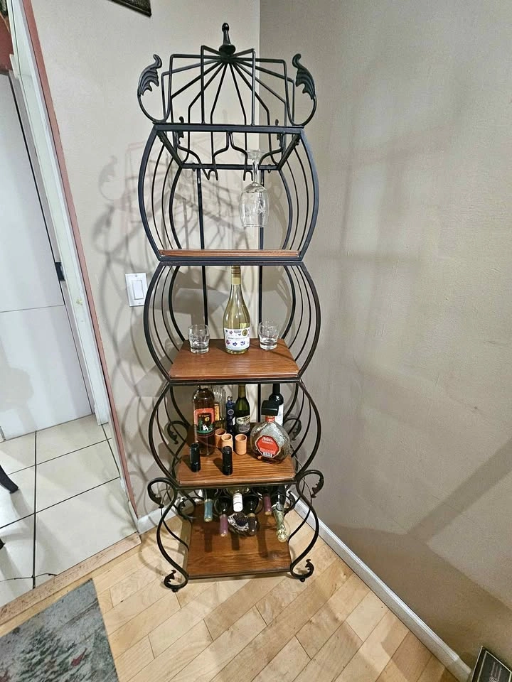 Wine rack shelf