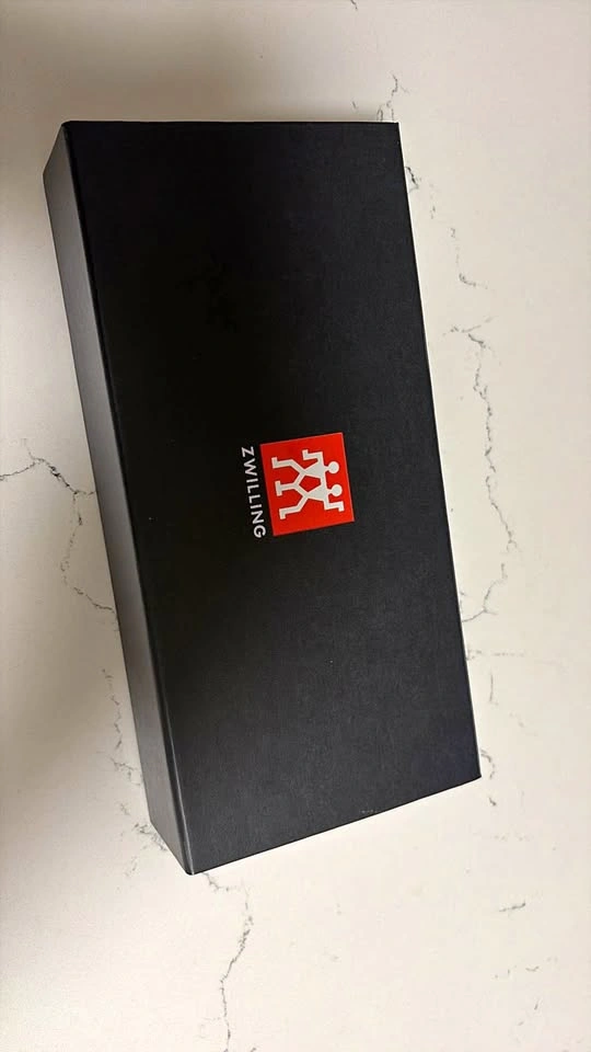 Zwilling 8-piece steak knife set