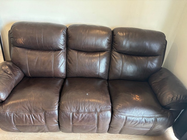 Real Leather Reclining Sofa & Loveseat Set