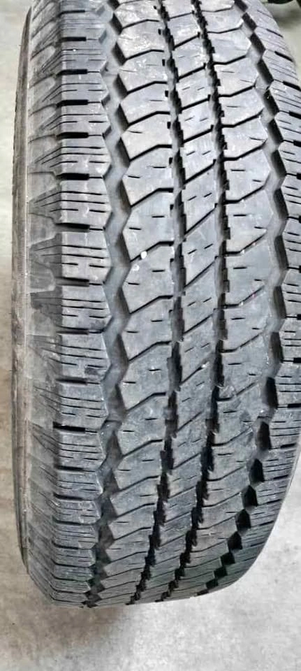 1No. P265/70R17 General Allseasons Tire