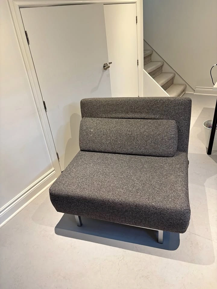 Mobital swivel chair bed