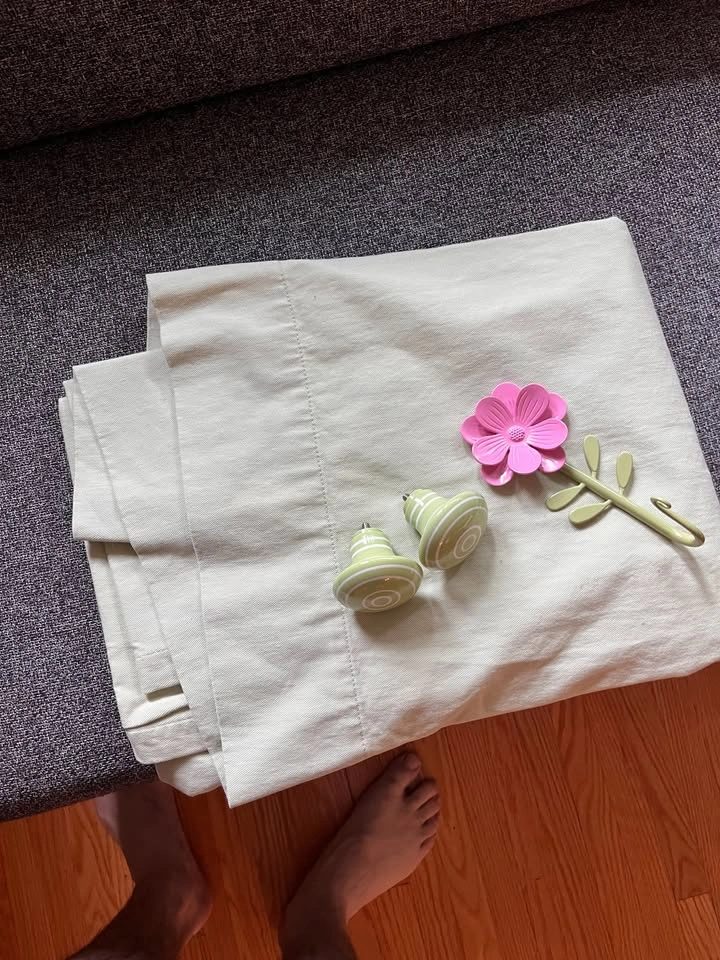 Pottery Barn Kids Curtain and extras