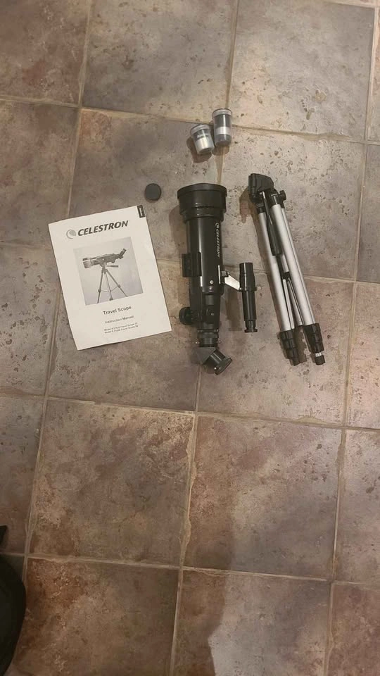 Kid's telescope. Stargazing fun for all ages. - photo 2