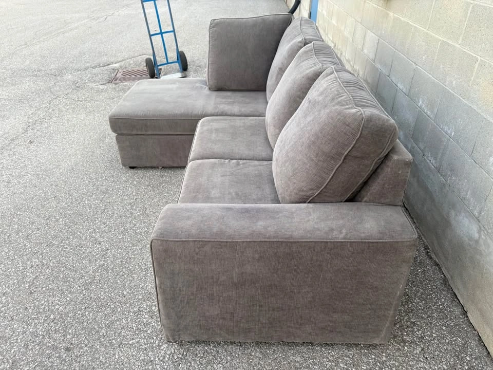 Dark Grey Sectional Sofa with Chaise - photo 4