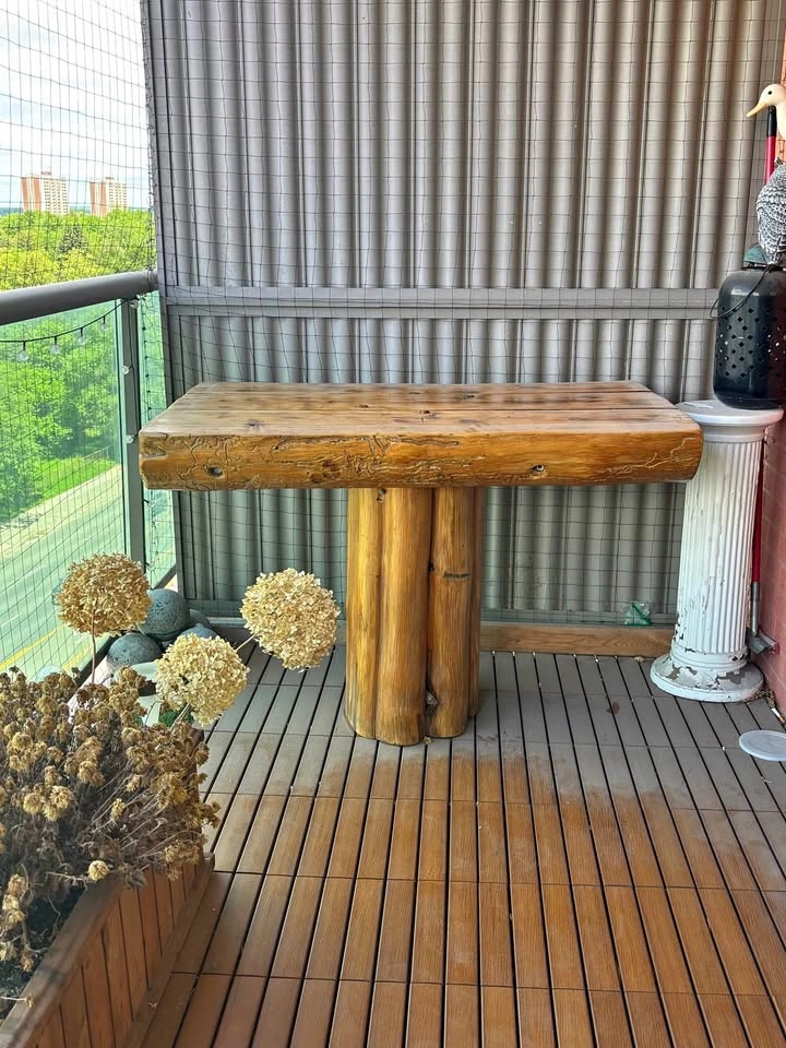 Rustic Live Edge Log Pedestal Table