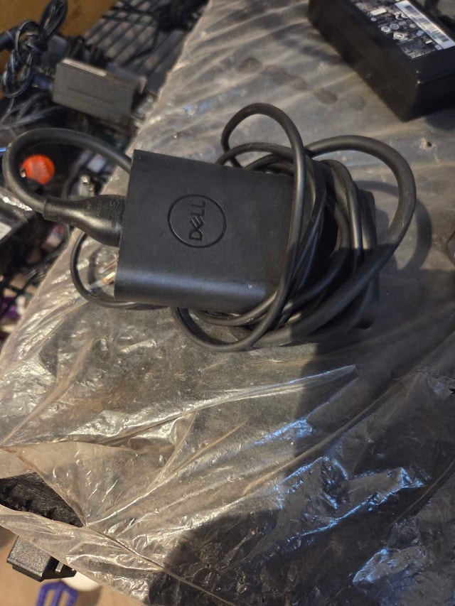 Dell Laptop AC Adapter Charger