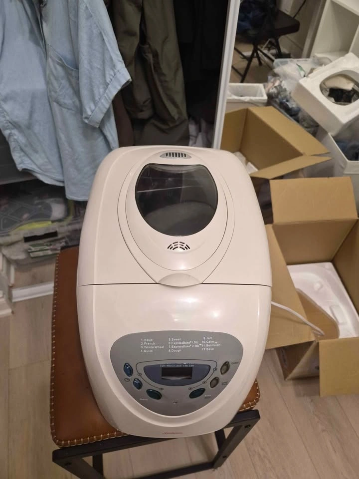 Bread maker - photo 3