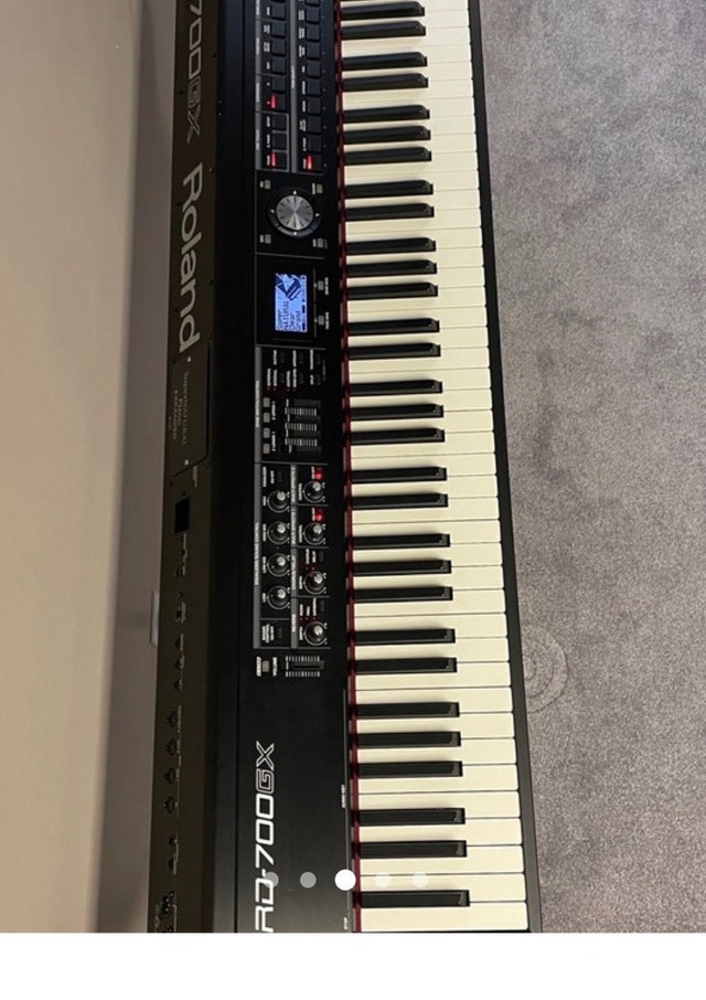 Roland RD700 GX Keyboard - photo 2