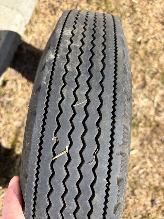 12” tires and rims - photo 2