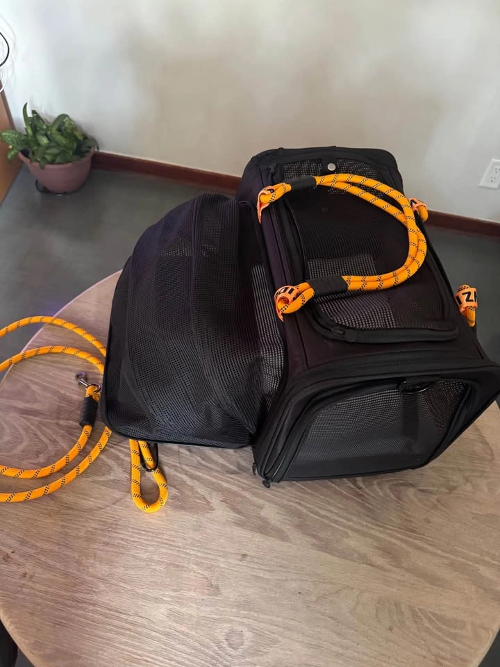 Large Pet Carrier Expandable - photo 3