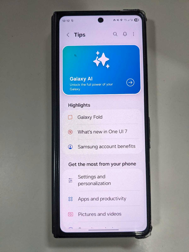 Samsung Galaxy Z Fold 4 - photo 2