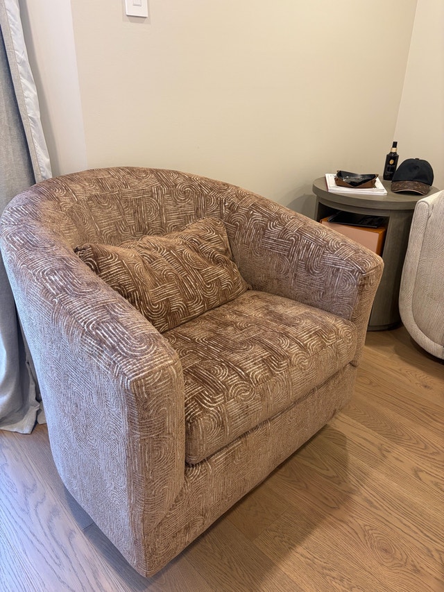Living Room Set: Sectional, Swivel Chair, Coffee Table - photo 3