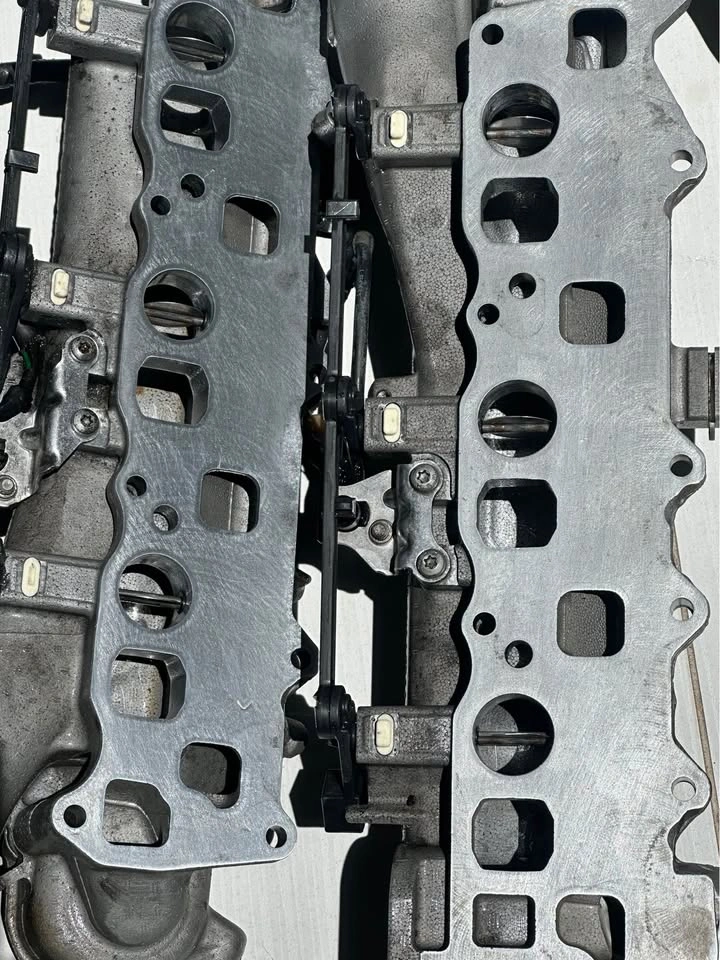 Intake manifold Mercedes GL OM642 W166 - photo 3