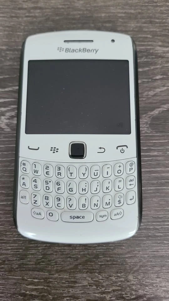 Classic Blackberry Cell Phones - photo 3