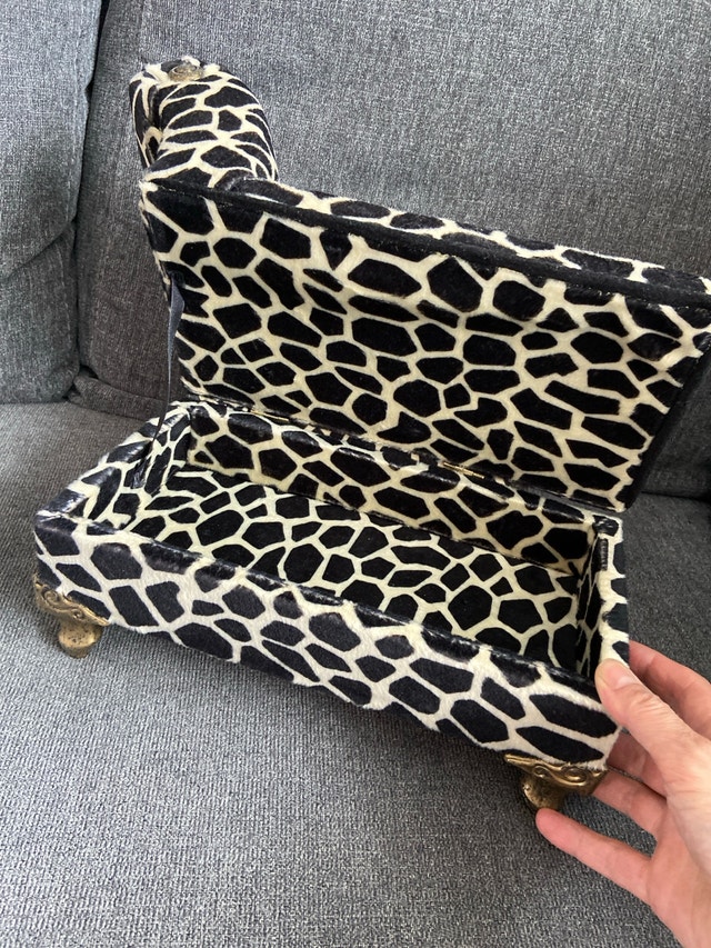Vintage Miniature Armchair Jewelry Box Giraffe Print - photo 2