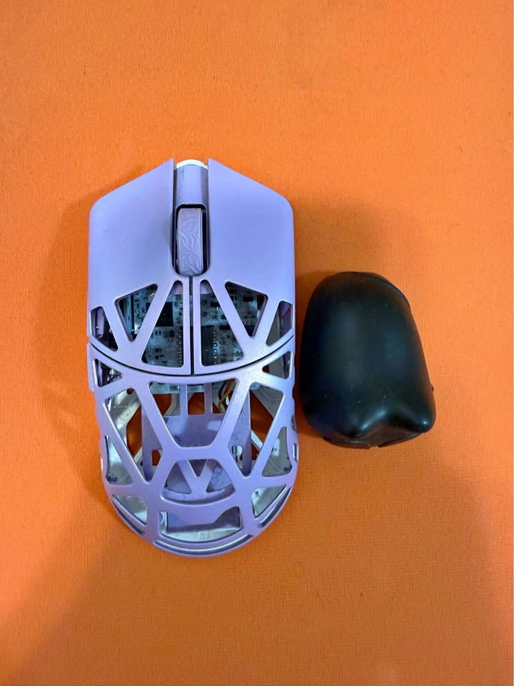 WLMouse Beast Mini Pro