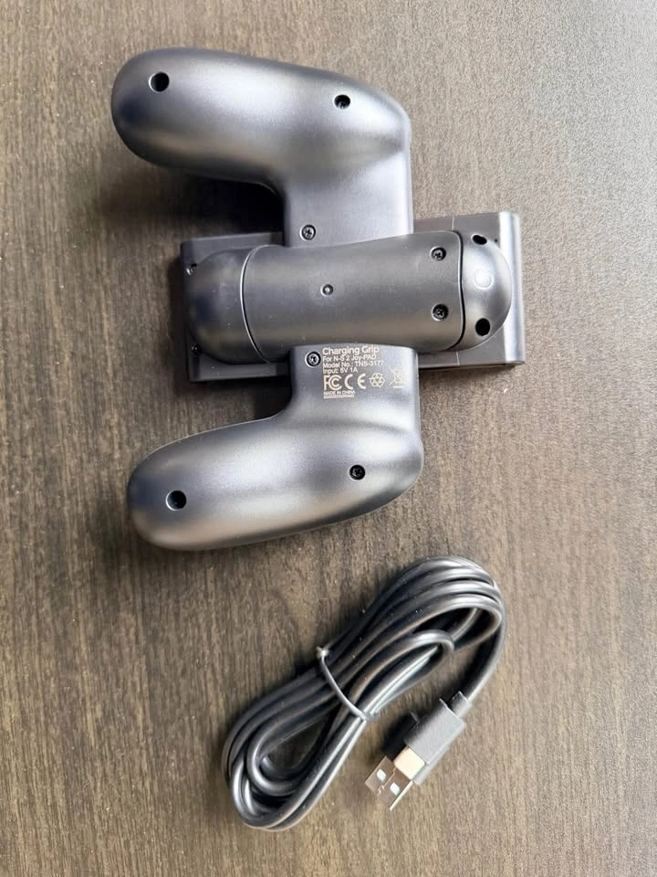 Brand New Nintendo Switch charging grip - photo 5