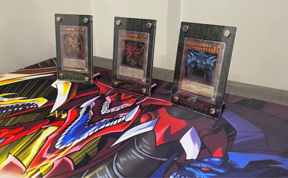 RARE Yu-Gi-Oh Prismatic Egyptian God Set + FREE Playmat