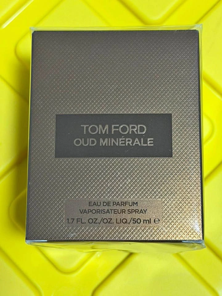 TOM FORD Oud Minerale Eau de Parfum