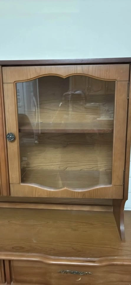 Wood Hutch/ credenza - photo 5
