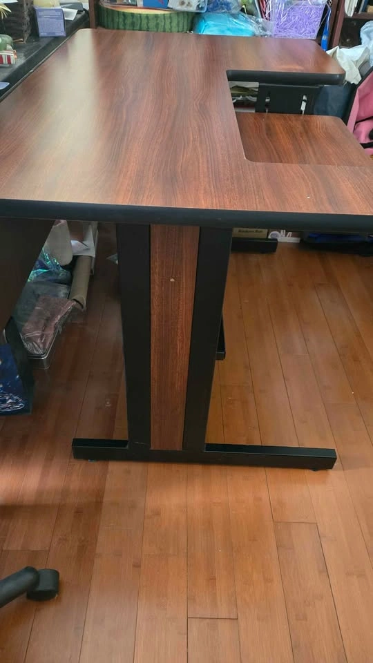 Wood Grain Computer Desk with Adjustable Keyboard Tray - photo 3