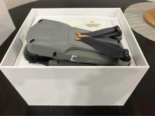 DJI Air 2S Drone – Like New 1” Sensor / ADS-B AirSense - photo 5