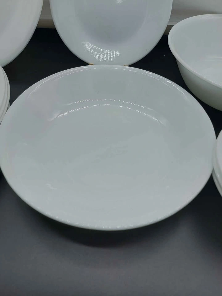 Corelle Plain White Dinnerware Set Of 20 - photo 3