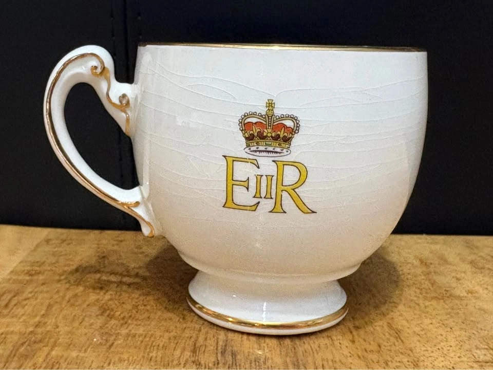 Teacup Queen Elizabeth 1953 Royal Coronation - photo 4