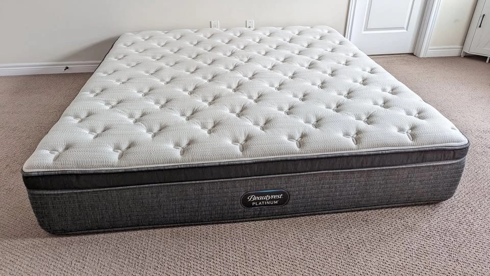 Beautyrest Platinum Oakdale King Mattress - photo 4