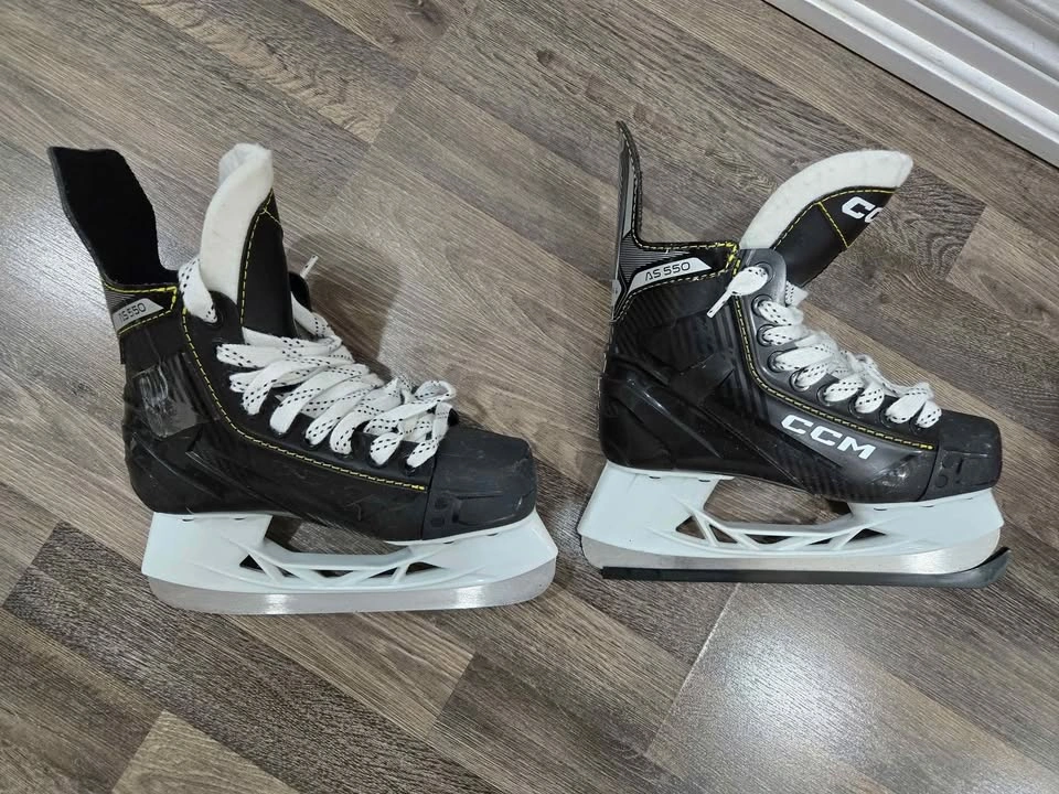 CCM Skates - photo 2