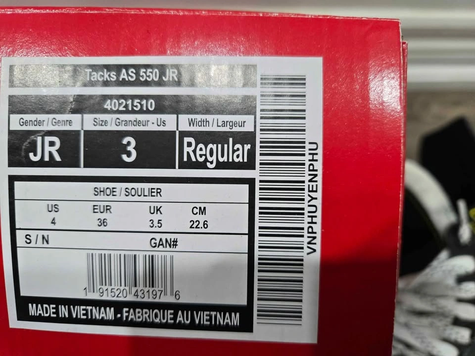 CCM Skates - photo 4