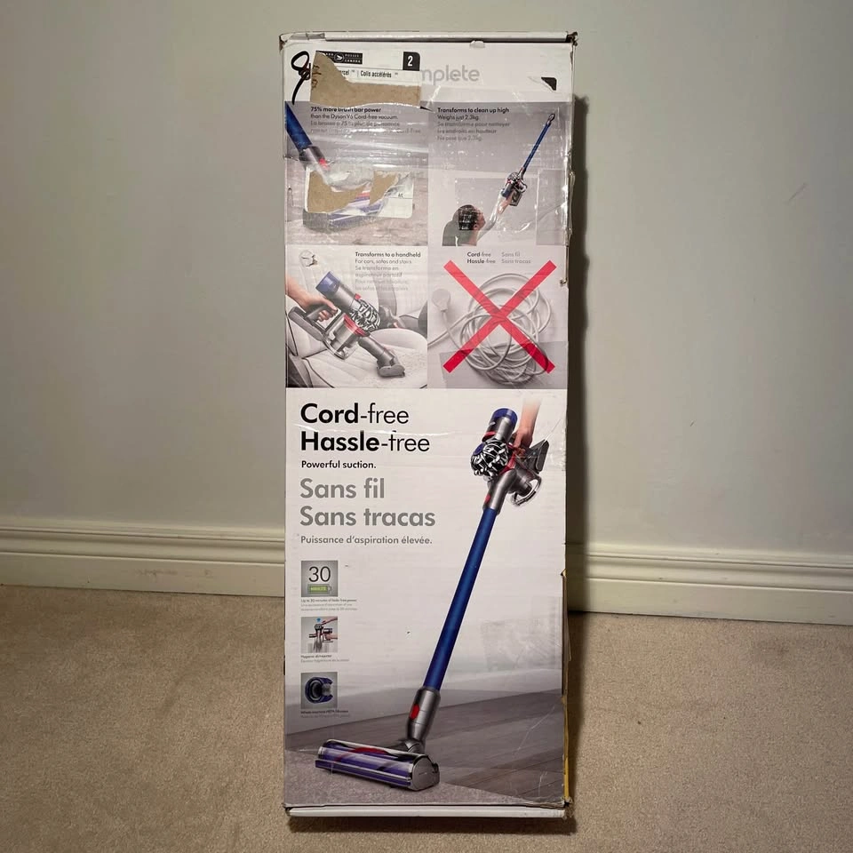 Dyson V7 Complete Cordless Stick Vacuum (NEEDS BATTERY) - photo 3