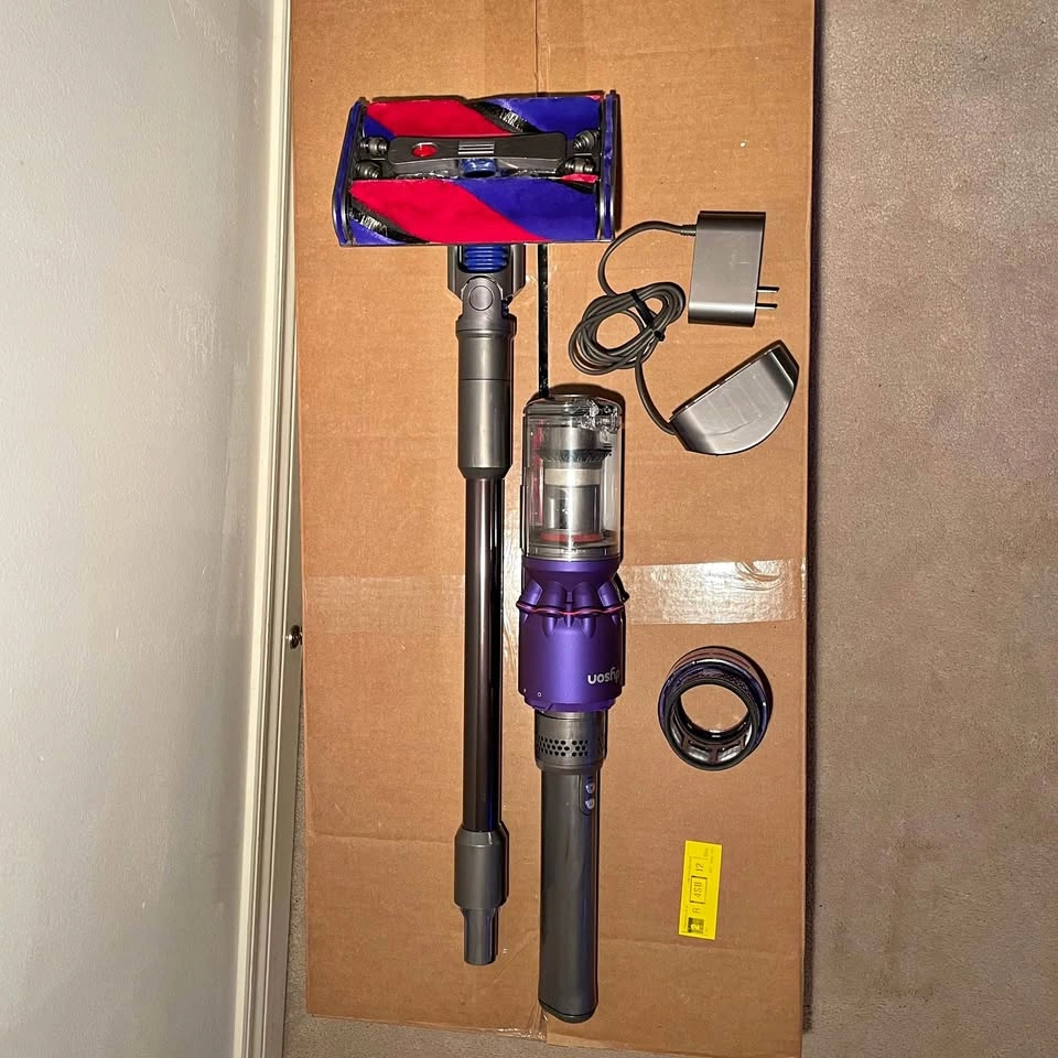 NEW! Dyson Omni-Glide Cordless Stick Vacuum (Purple)