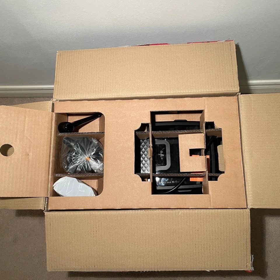 PHILIPS 3300 Series Espresso Machine + LatteGo - photo 4