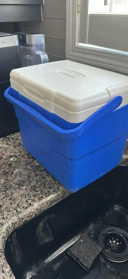 Coleman Cooler - photo 2