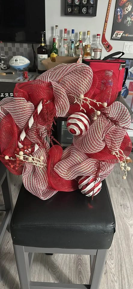 Large Handmade Christmas Mesh Wreath - photo 2