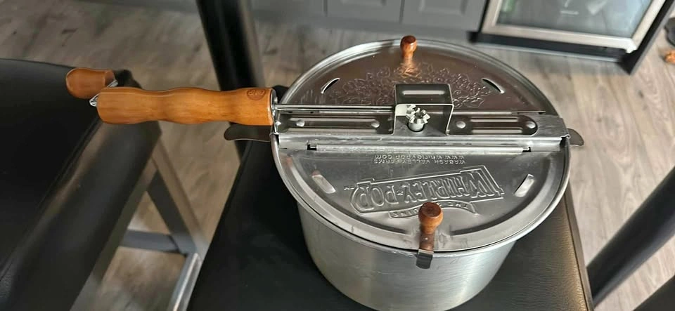 Whirley Pop popcorn maker