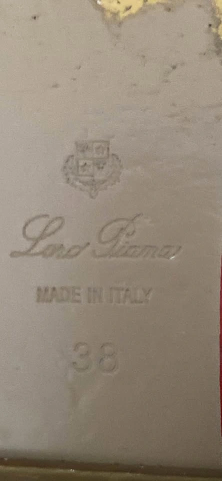 Pre Loved Loro Piana Summer Charms Sandal - photo 3