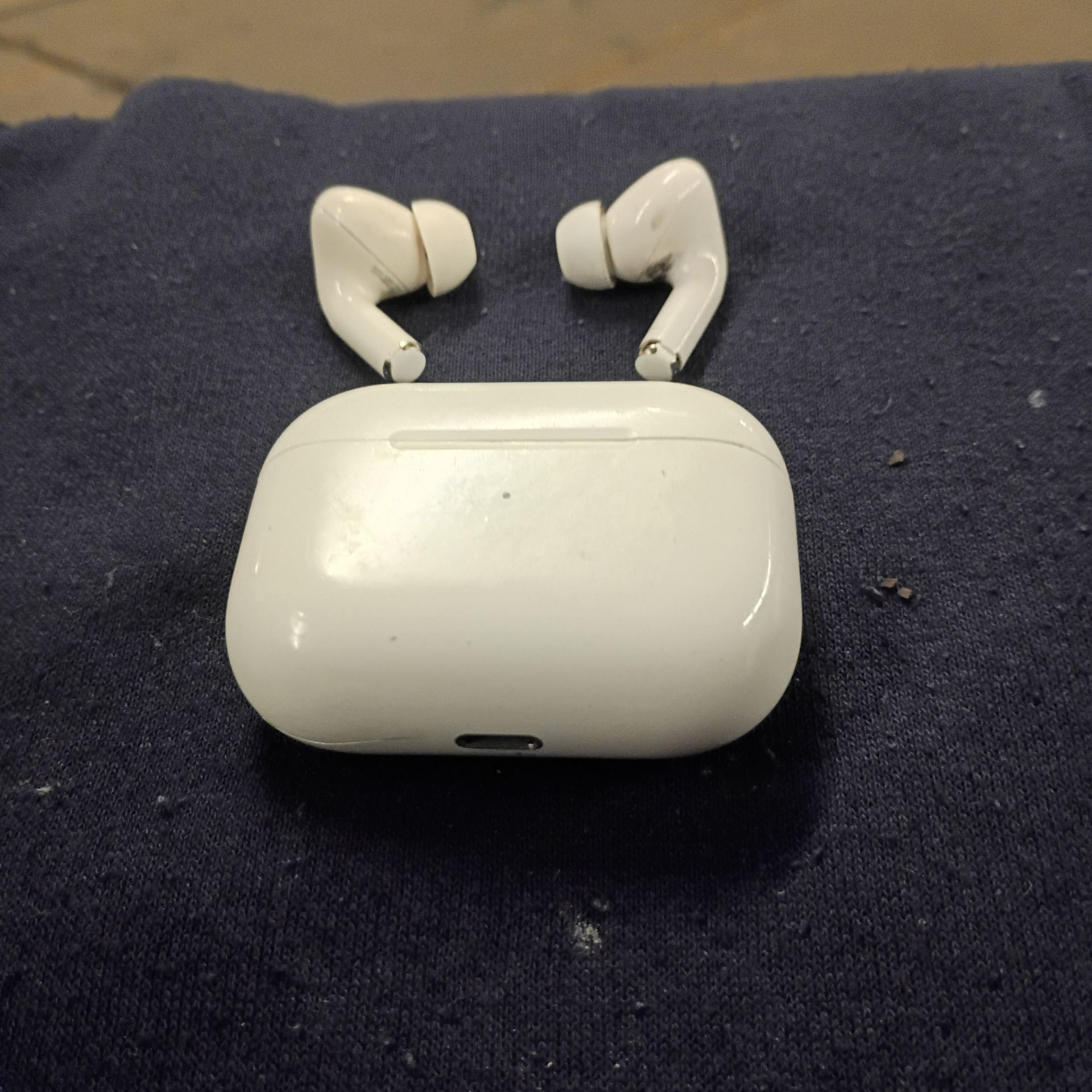 Apple Airpod Pro 1st Gen - photo 5