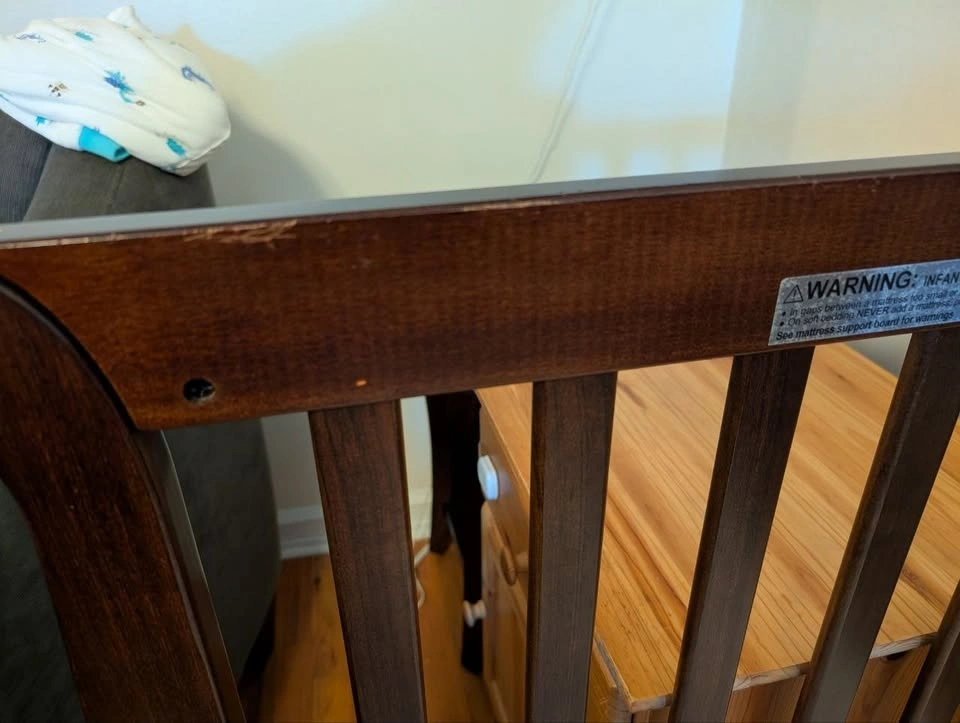 DaVinci Kalani 4-in-1 mini crib (with crib and toddler bed) - photo 3