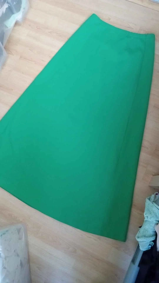 Emerald Green Full Length Skirt - photo 5