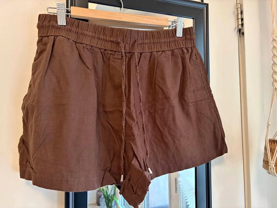 Zara Brown Linen Blend Shorts - Large