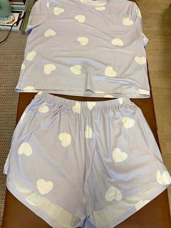 Cute lavender heart pajama set - Large